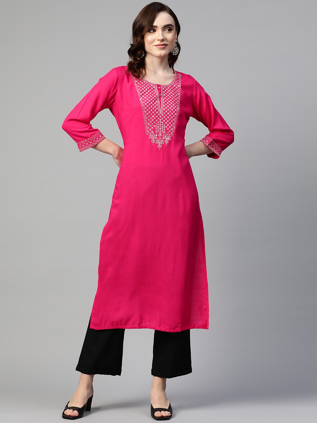 

Readiprint Fashions Women Magenta Ethnic Motifs Embellished Kurta