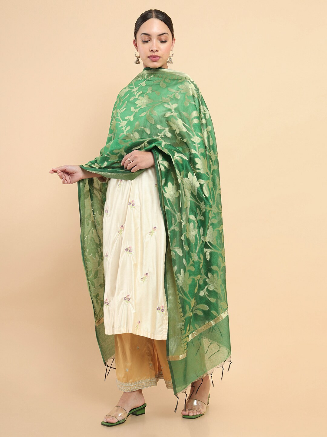 

Soch Green & Gold-Toned Printed Floral Dupatta