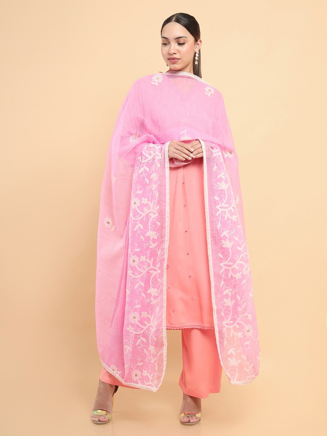 

Soch Pink & White Floral Embroidered Dupatta