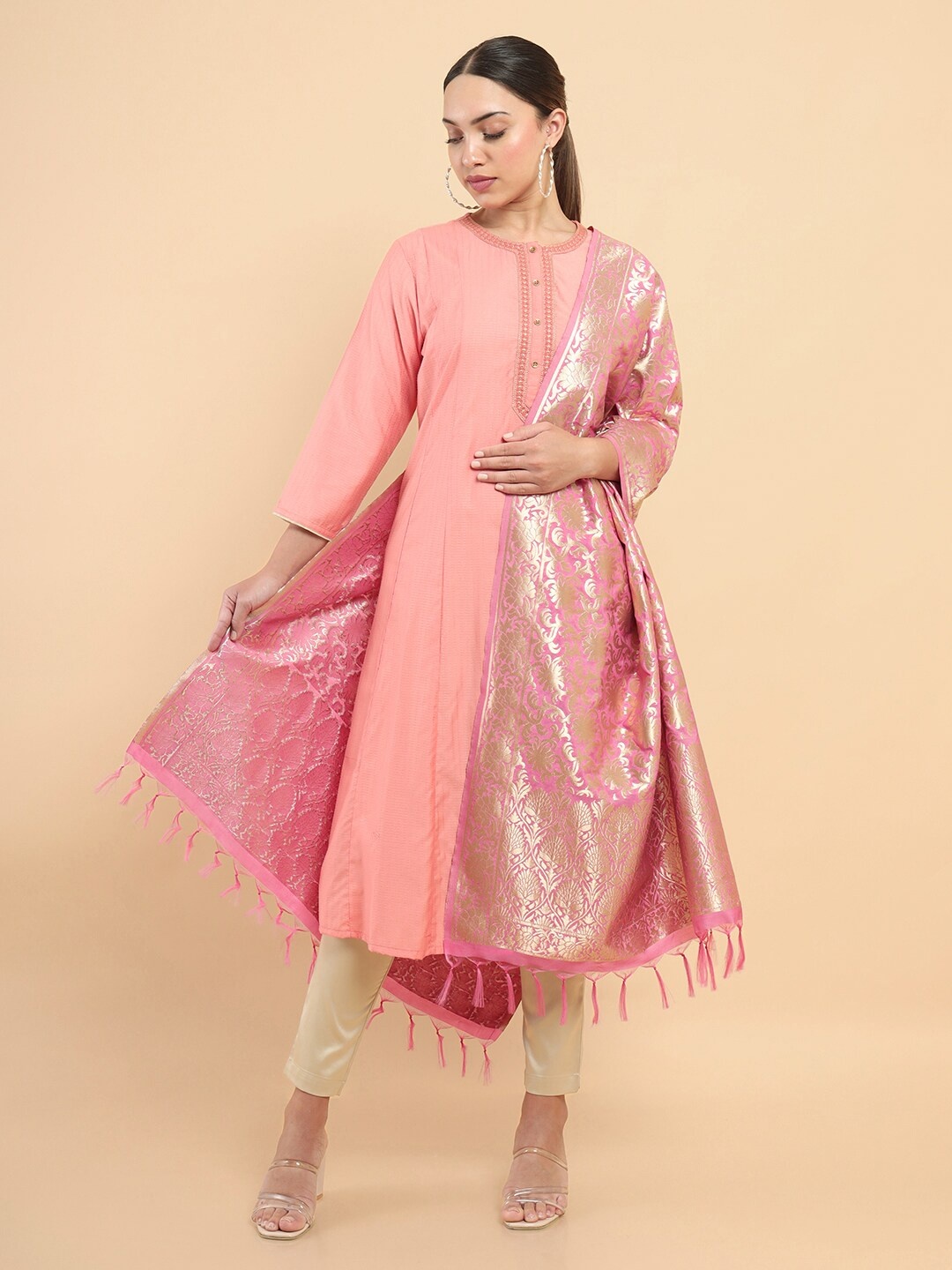 

Soch Pink & Gold-Toned Printed Satin Dupatta