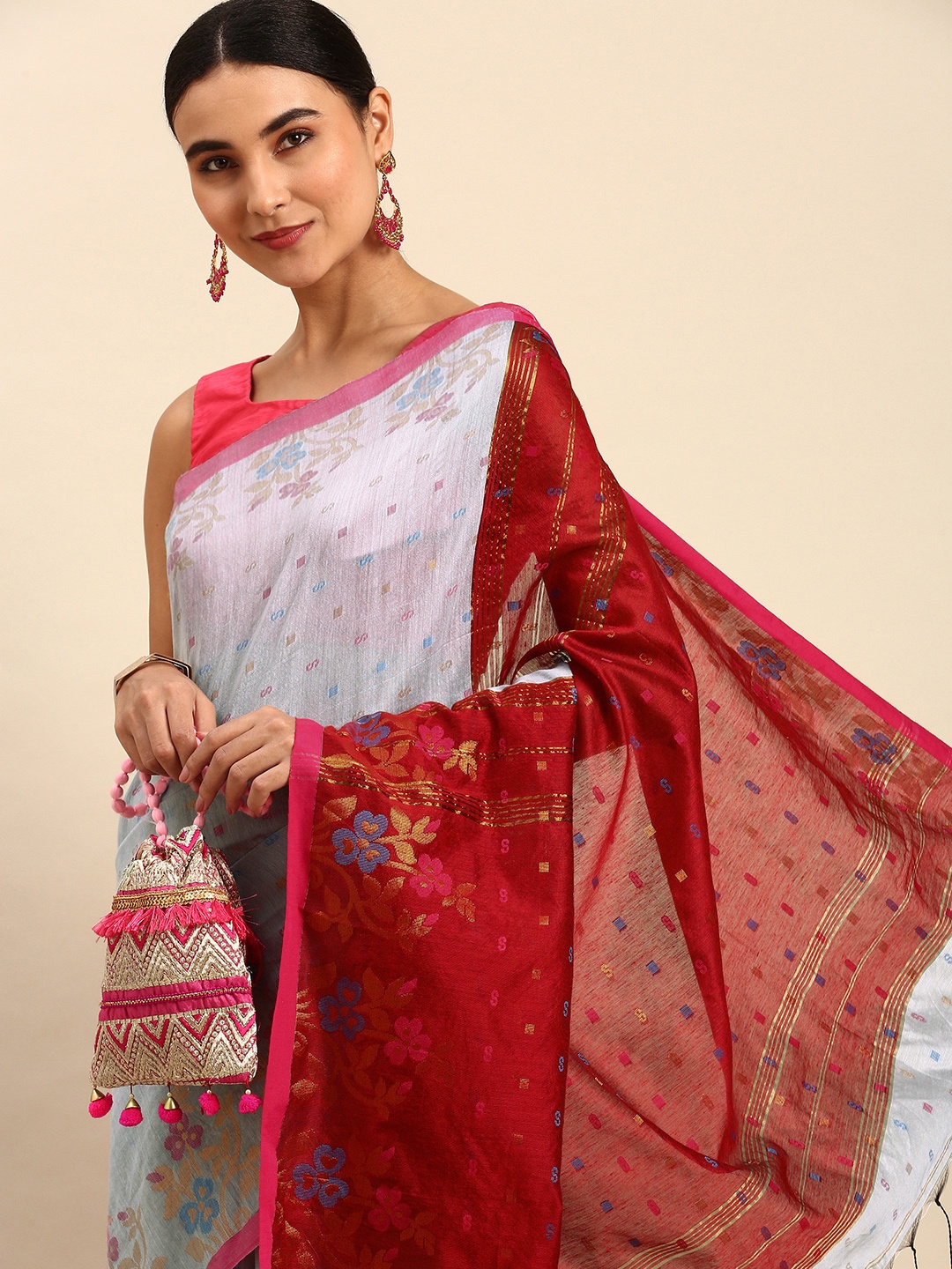 

WoodenTant Floral Woven Design Cotton Silk Saree, Grey