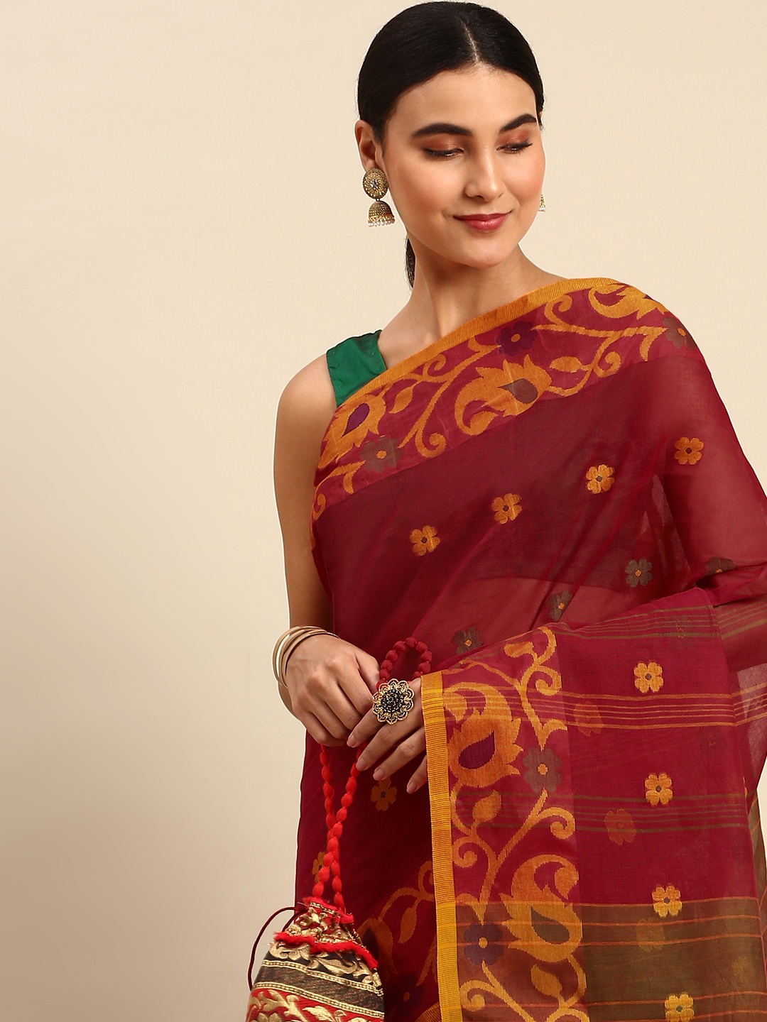 

WoodenTant Red Woven Design Pure Cotton Taant Saree