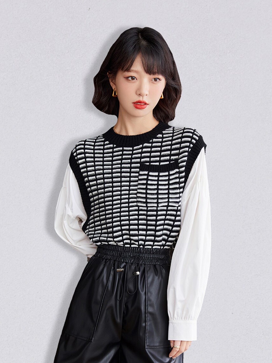 

JC Collection Women Black & White Checked Pullover