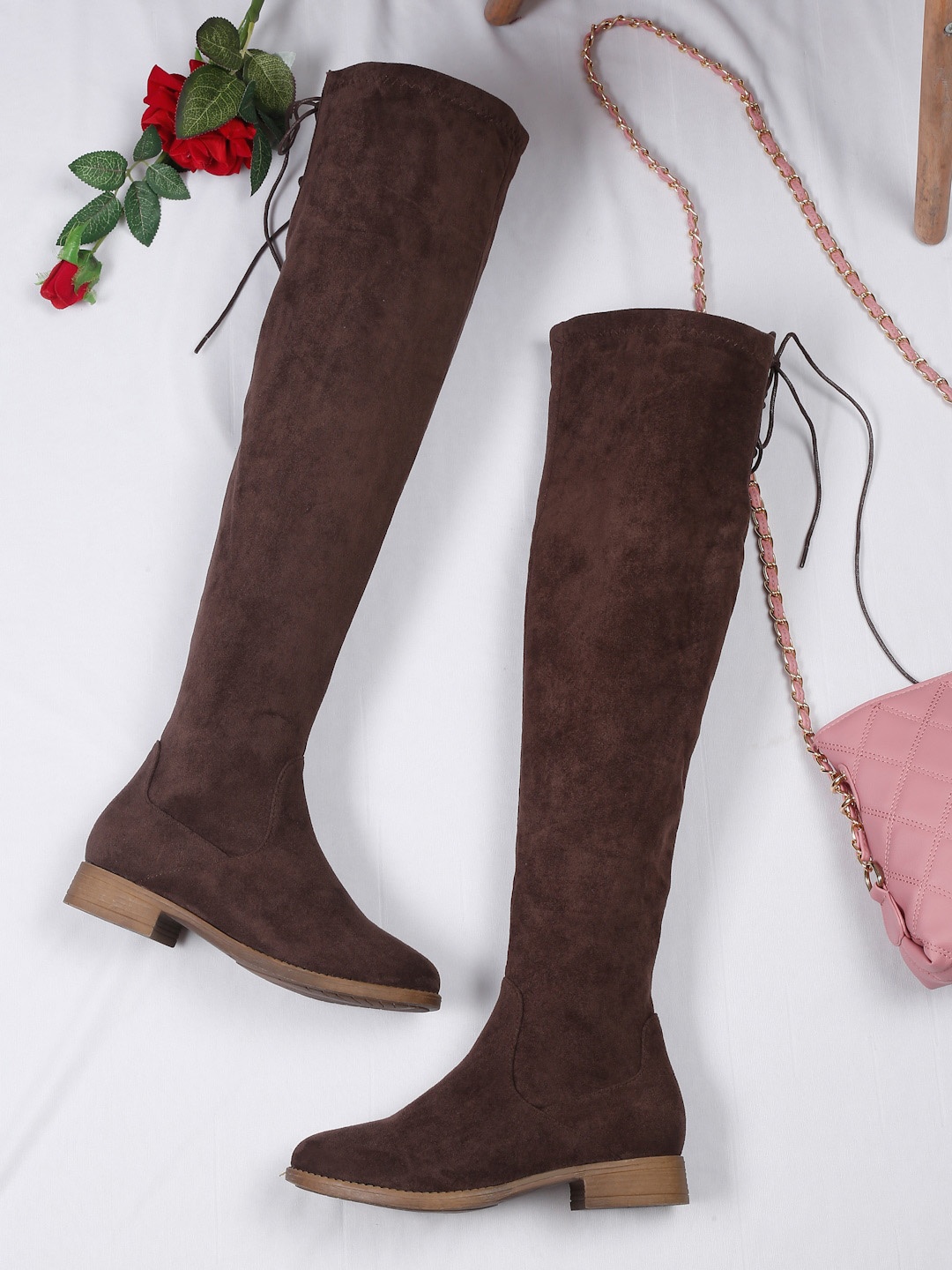 

Flat n Heels Women Brown Solid Slouchy Boots