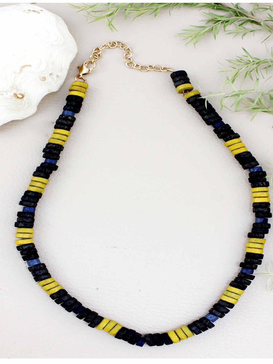 

Runway Ritual Men Yellow & Black Necklace