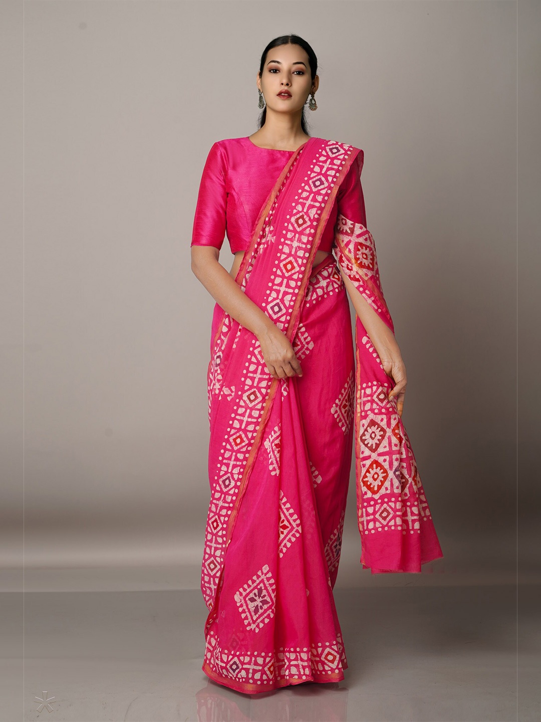 

Unnati Silks Pink & Off White Batik Zari Silk Cotton Chanderi Saree