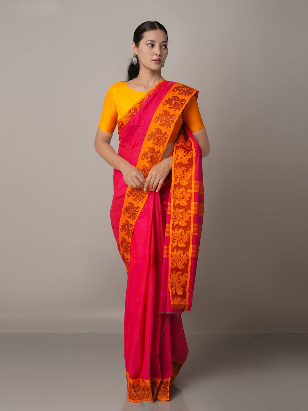 

Unnati Silks Pink & Orange Pure Cotton Venkatgiri Saree