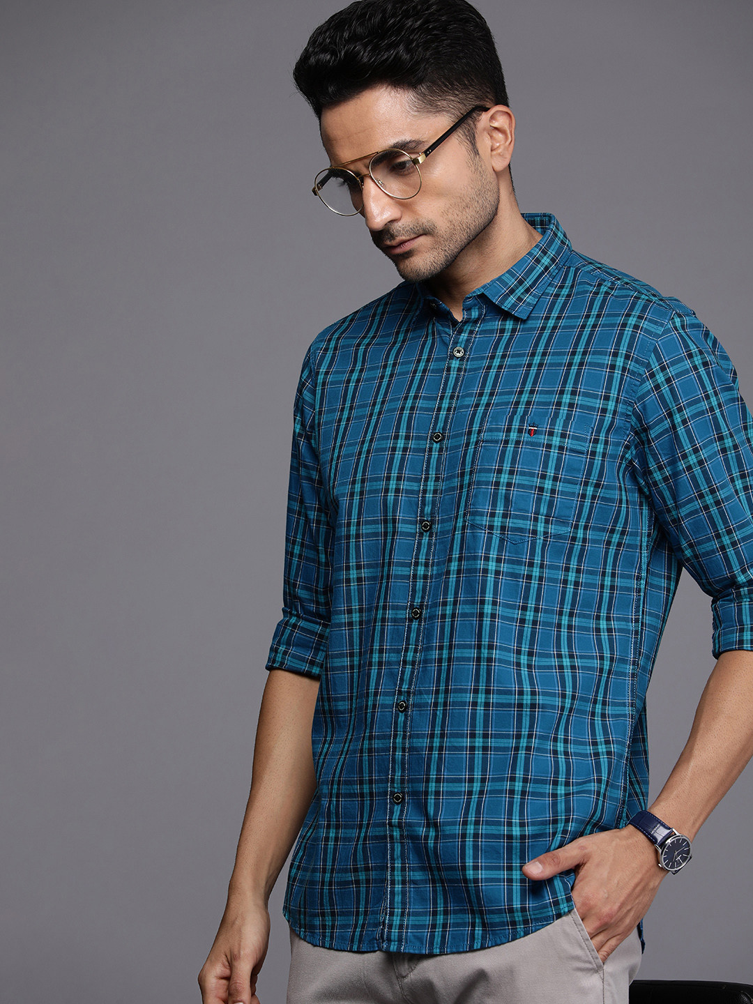 

Louis Philippe Jeans Pure Cotton Slim Fit Checked Casual Shirt, Blue
