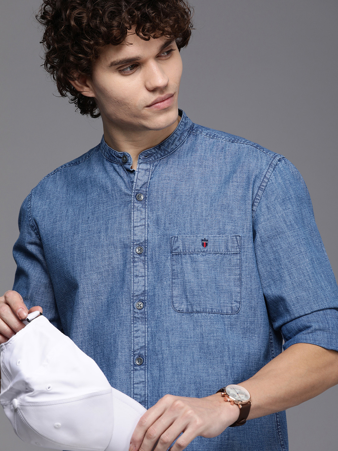 

Louis Philippe Jeans Slim Fit Pure Cotton Casual Shirt, Blue