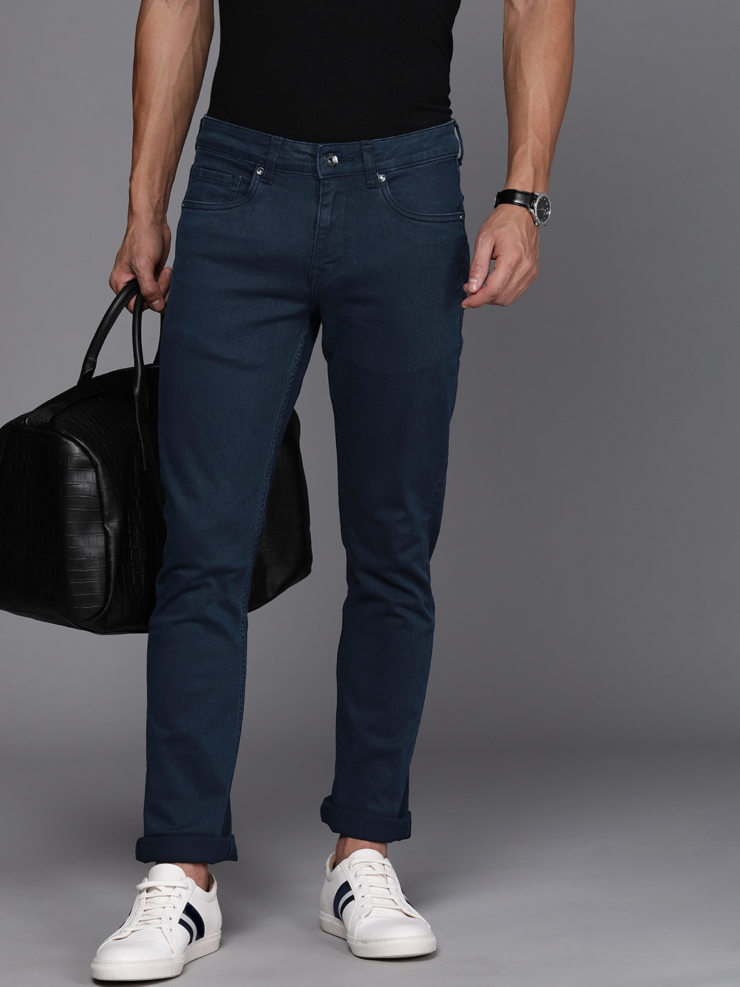 

Louis Philippe Jeans Men Mid-Rise Narrow Slim Fit Stretchable Jeans, Navy blue