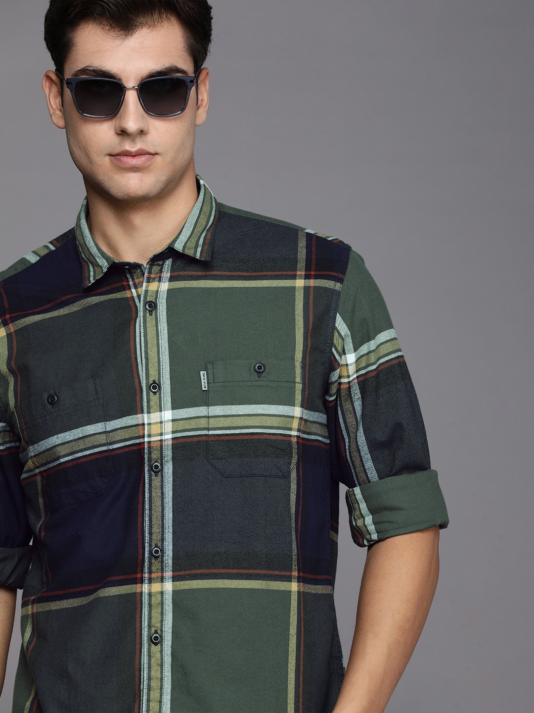 

Louis Philippe Jeans Men Slim Fit Windowpane Checks Pure Cotton Casual Shirt, Olive