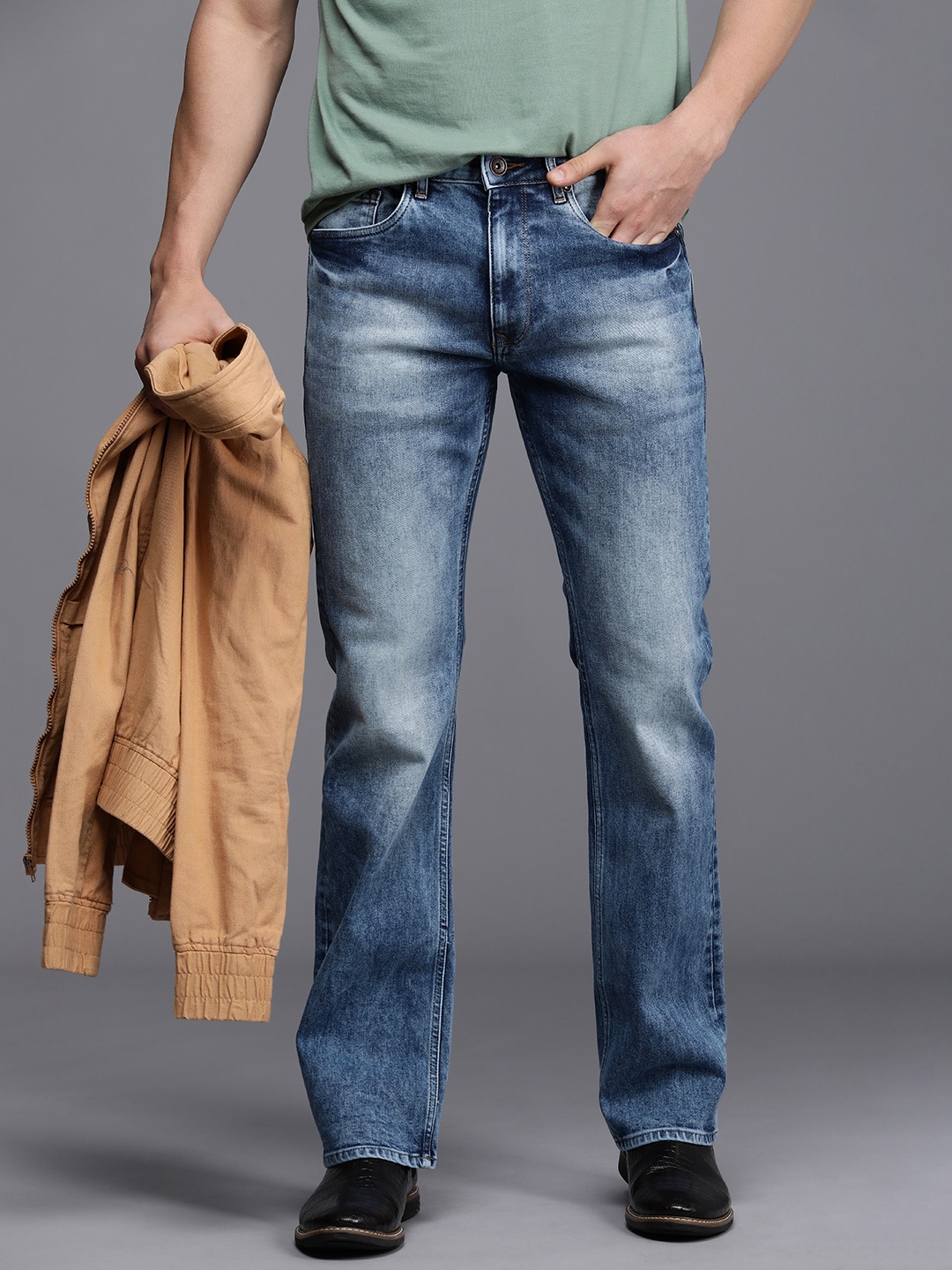 

Louis Philippe Jeans Men Slim Bootcut Low-Rise Heavy Fade Stretchable Jeans, Navy blue