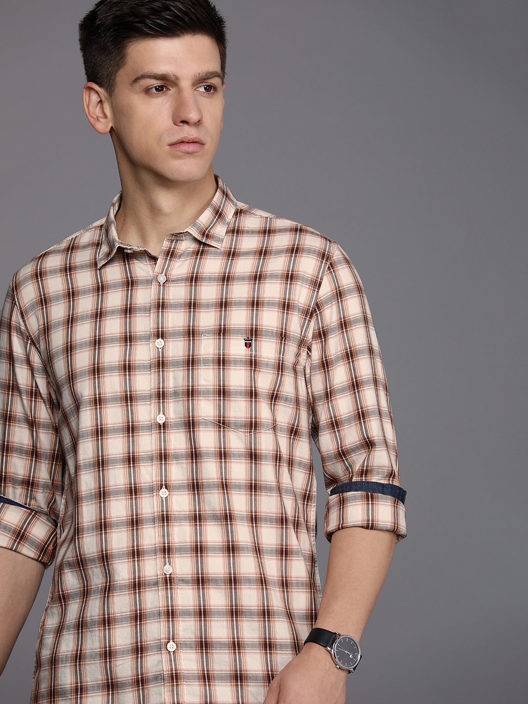 

Louis Philippe Jeans Pure Cotton Slim Fit Opaque Checked Casual Shirt, Beige