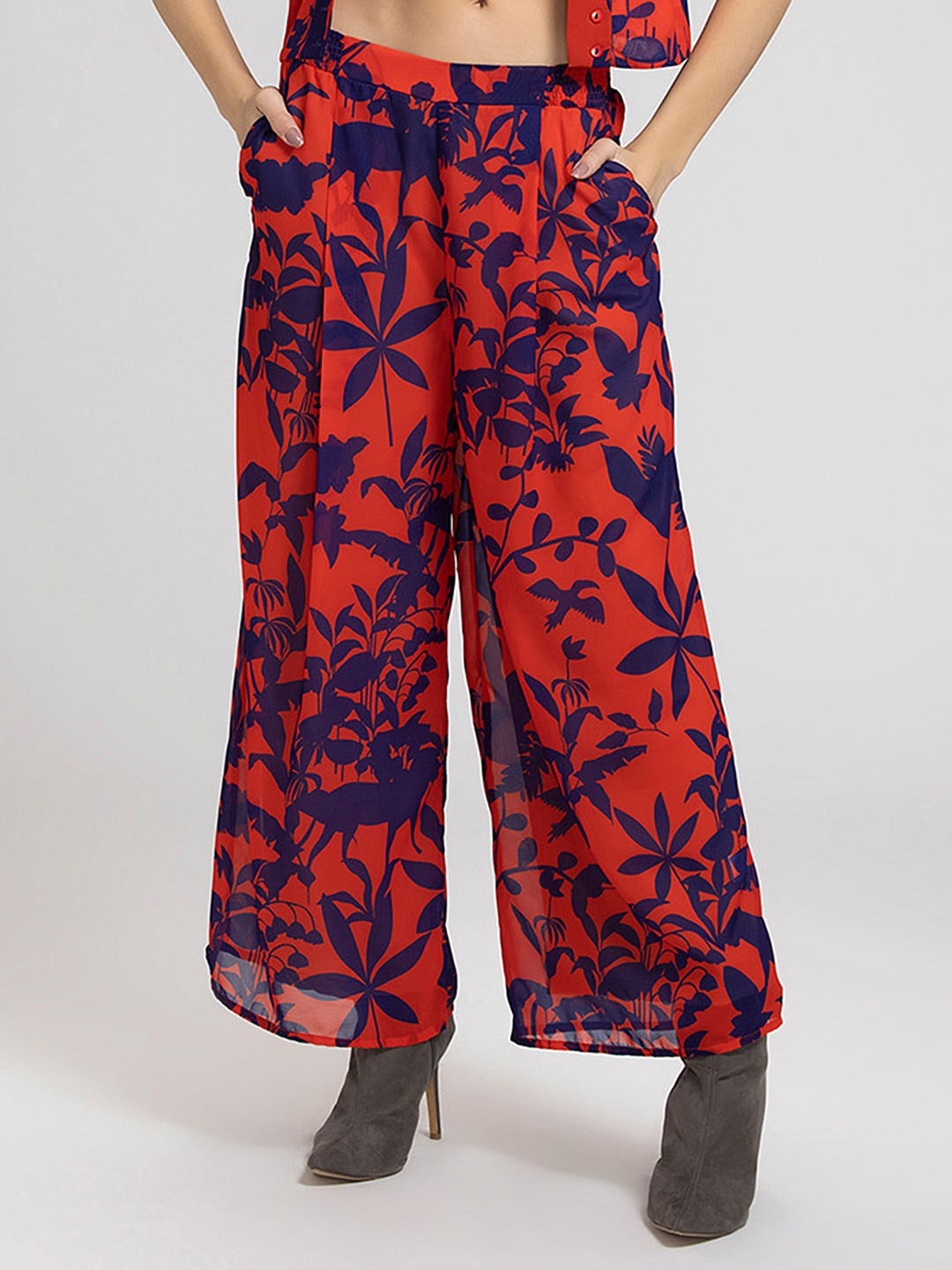 

SHAYE Women Red & Blue Floral Printed Smart Loose Fit Easy Wash Parallel Trousers