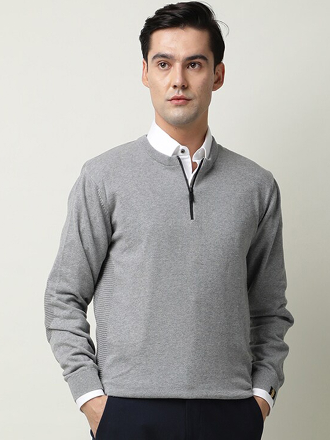 

RARE RABBIT Men Rumbled Slim Fit Solid Sweater, Grey