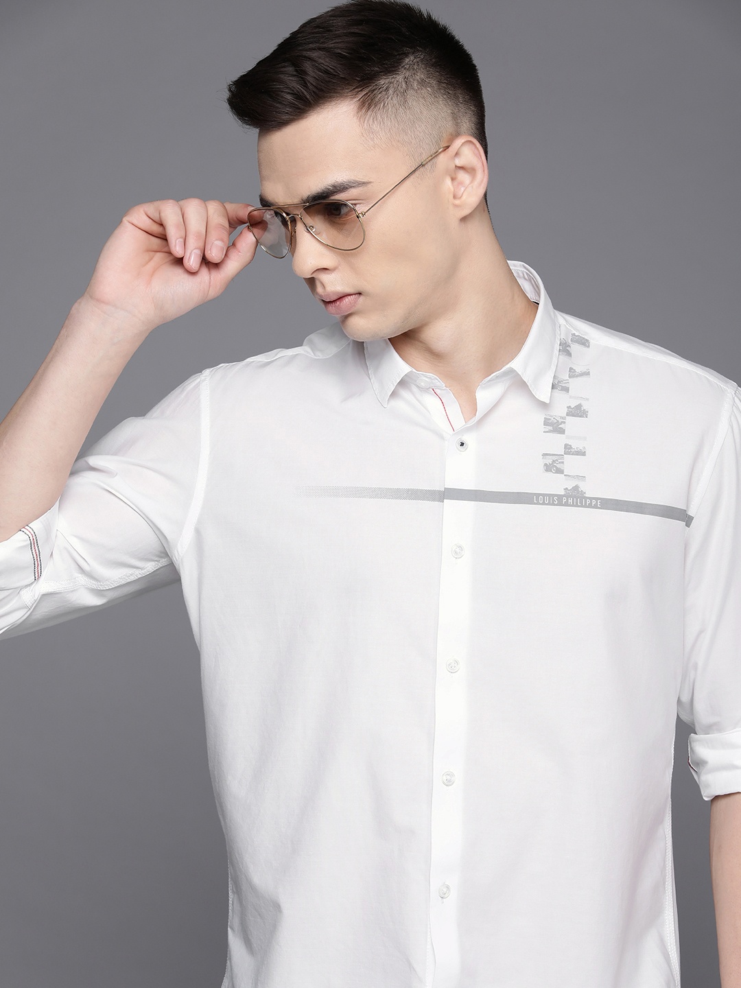 

Louis Philippe Sport Men Slim Fit Striped Detail Pure Cotton Casual Shirt, White