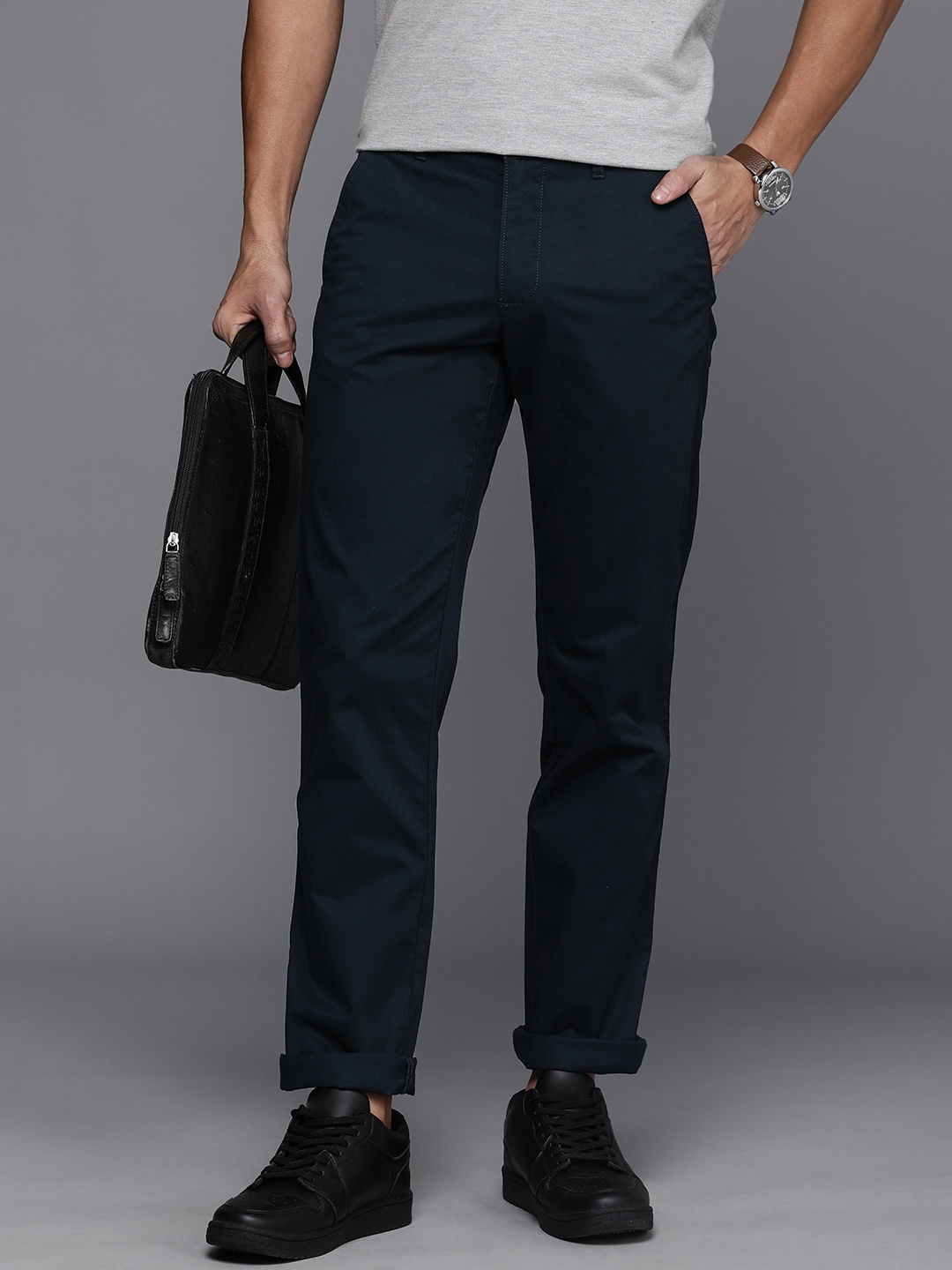 

Louis Philippe Sport Men Slim Fit Trousers, Navy blue