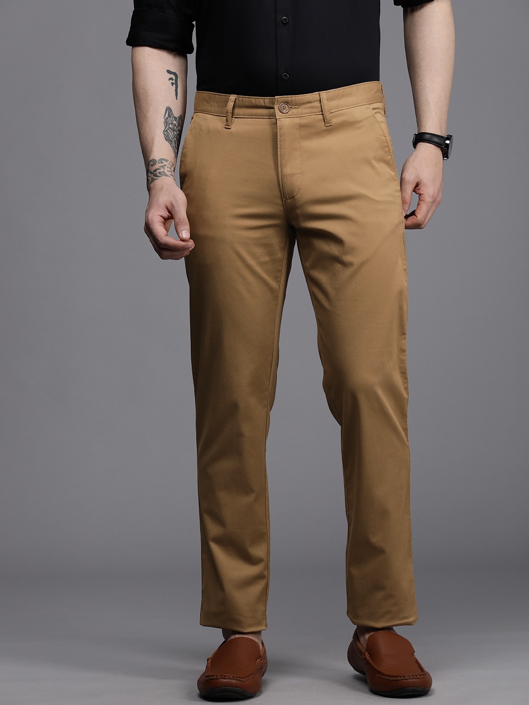 

Louis Philippe Sport Men Tapered Fit Casual Trousers, Khaki