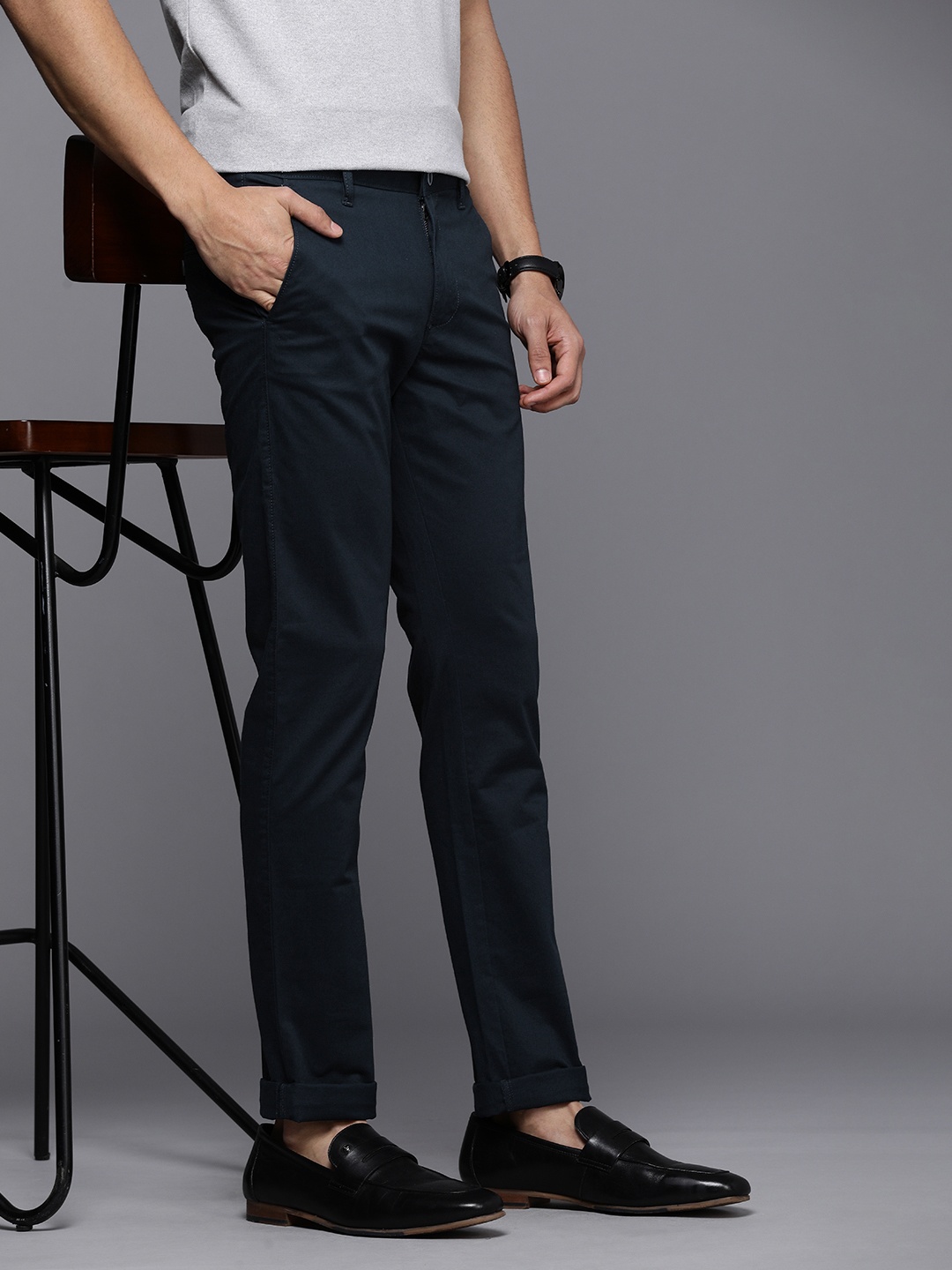 

Louis Philippe Sport Men Solid Super Slim Fit Mid-Rise Casual Trousers, Navy blue