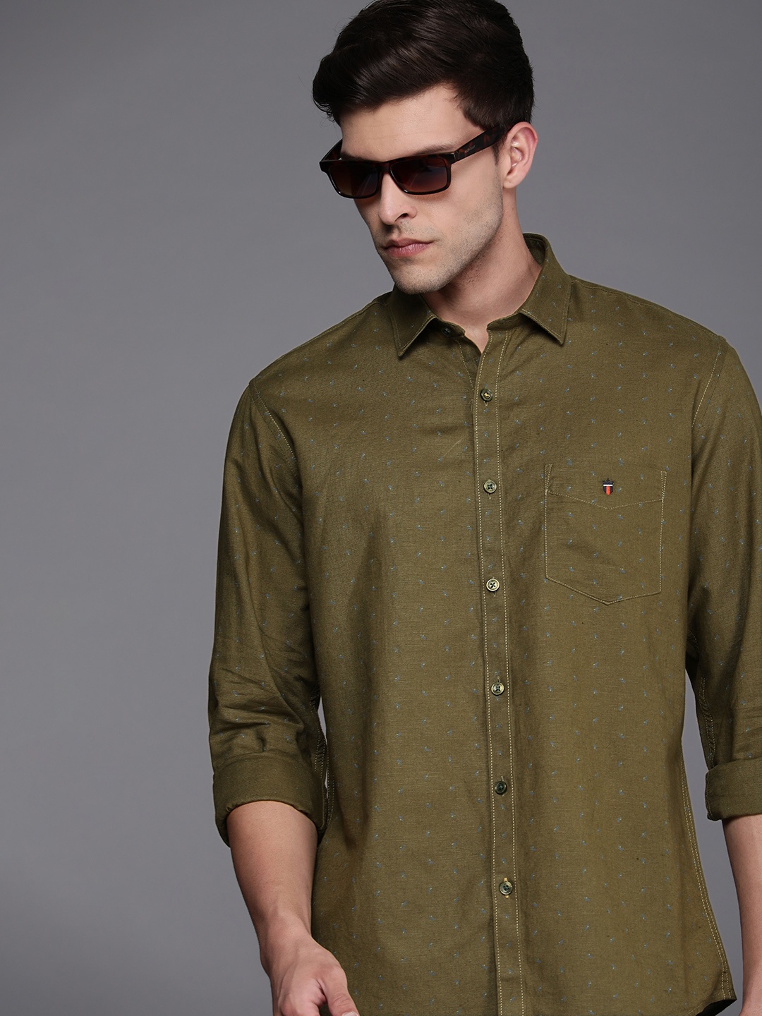 

Louis Philippe Sport Men Slim Fit Printed Casual Shirt, Olive