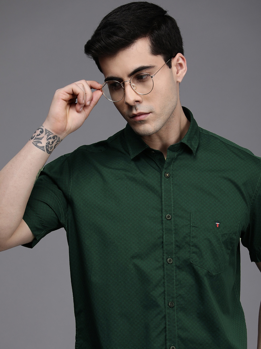 

Louis Philippe Sport Men Pure Cotton Slim Fit Printed Casual Shirt, Teal