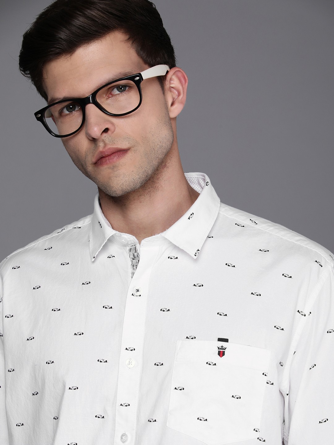 

Louis Philippe Sport Men White Slim Fit Printed Pure Cotton Casual Shirt