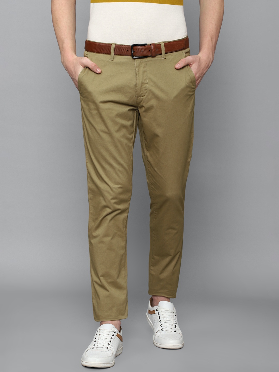 

Louis Philippe Sport Men Tapered Fit Chinos Trousers, Khaki