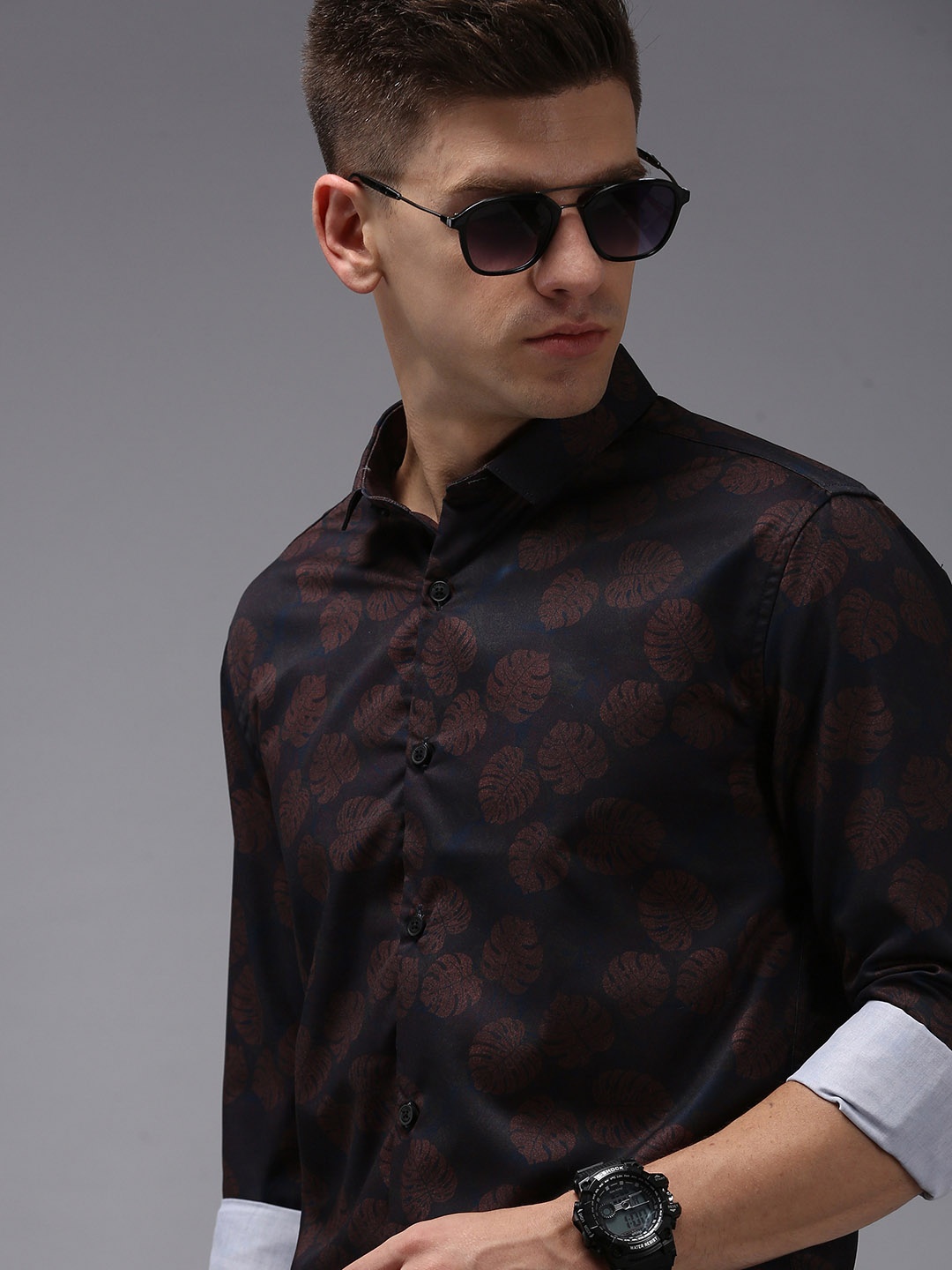 

SHOWOFF Men Navy Blue Comfort Printed Cotton Casual Shirt