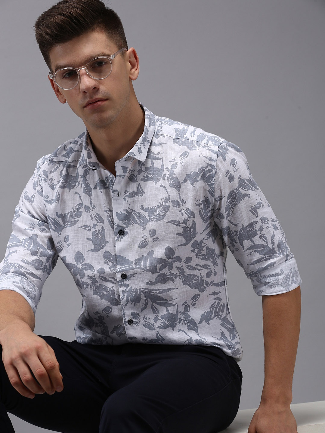 

SHOWOFF Men White Comfort Floral Printed Cotton Casual Shirt