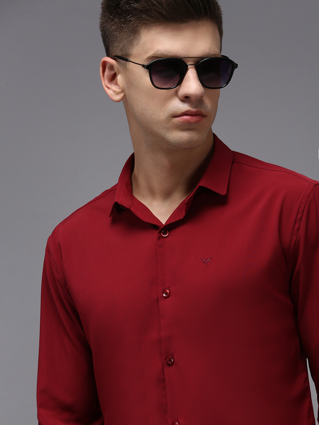 

SHOWOFF Spread Collar Classic Fit Casual Shirt, Magenta