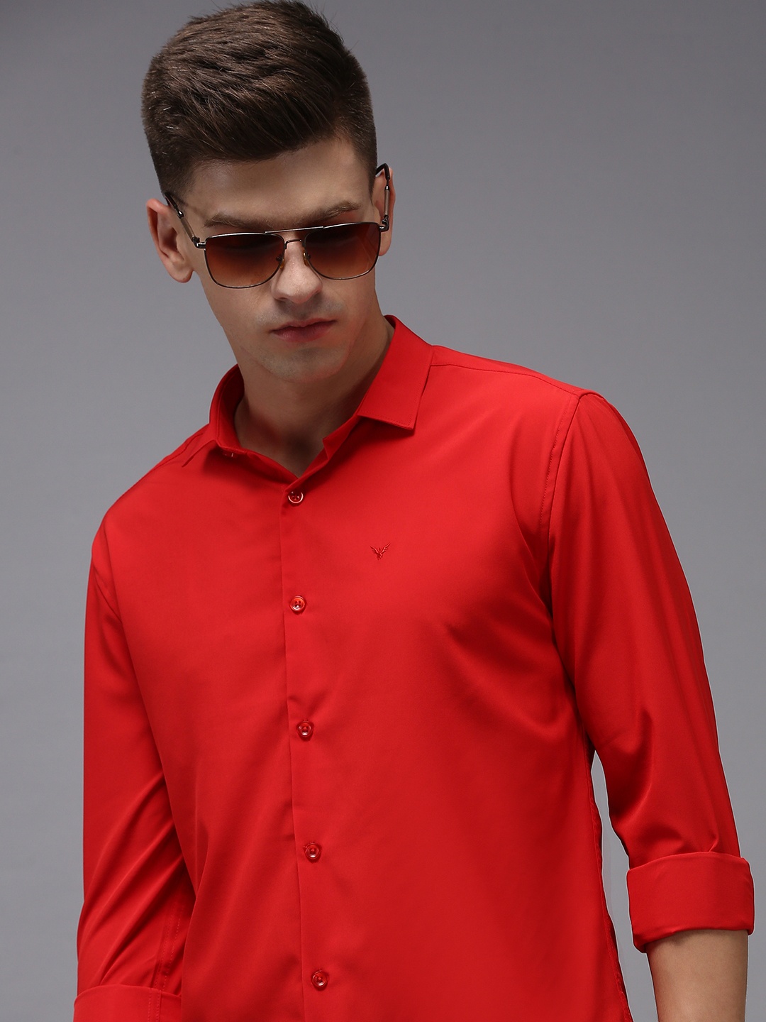 SHOWOFF Spread Collar Classic Fit Casual Shirt, Red