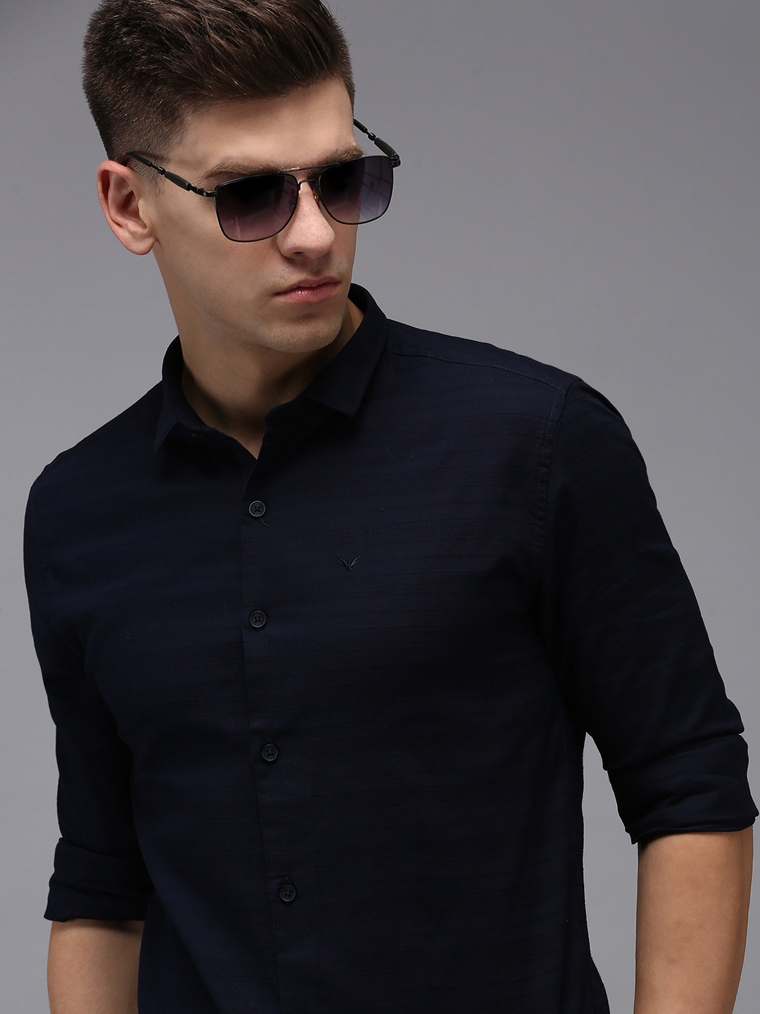 

SHOWOFF Men Comfort Horizontal Striped Cotton Casual Shirt, Navy blue