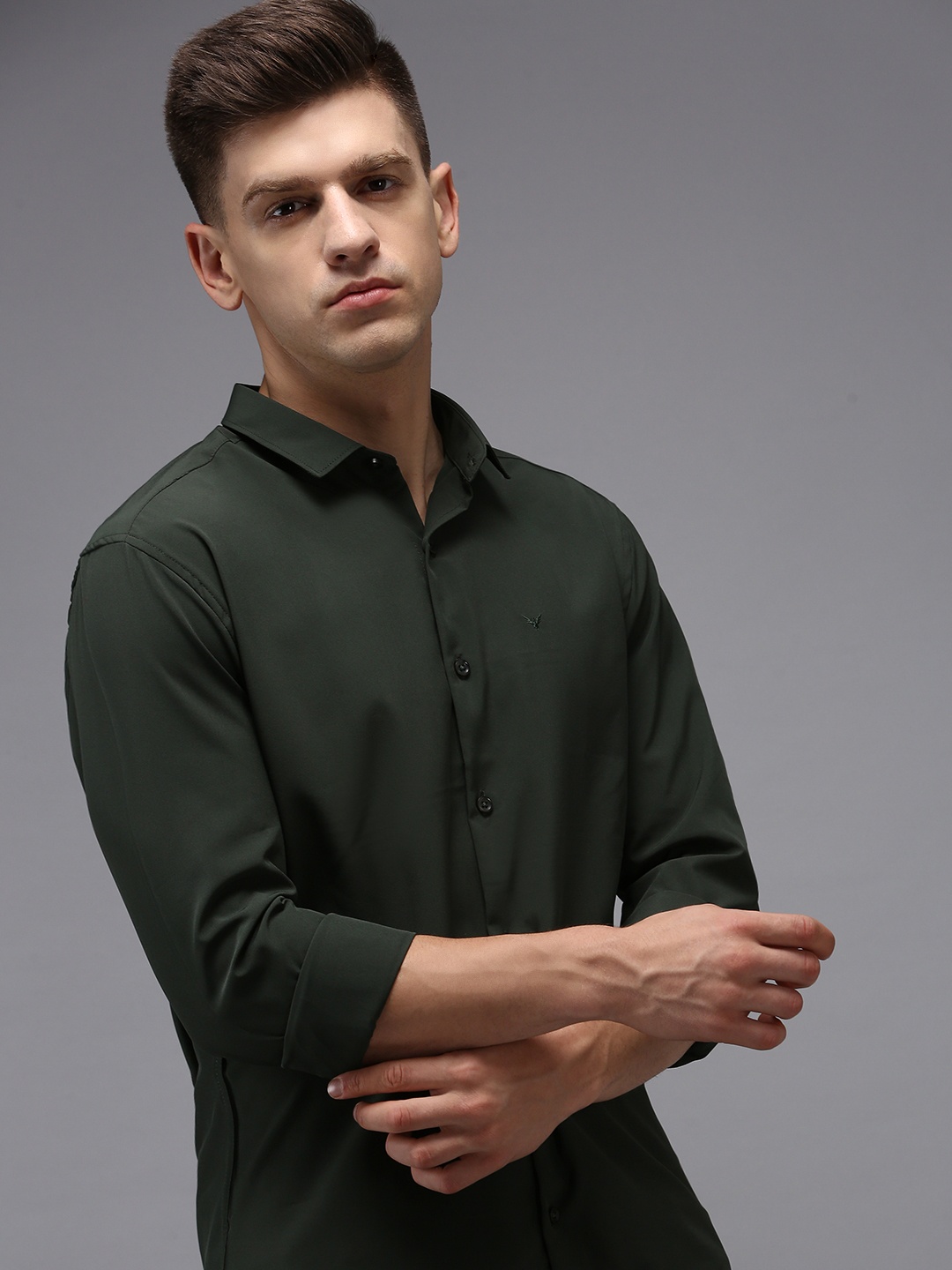 

SHOWOFF Men Olive Green Classic Casual Shirt