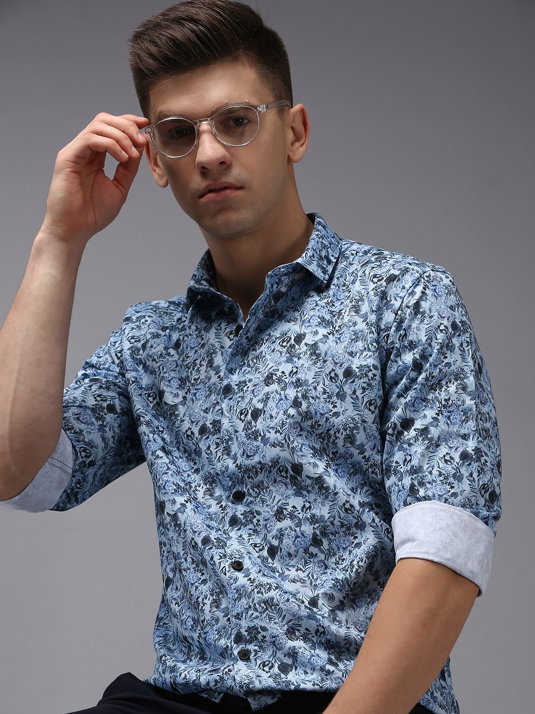 

SHOWOFF Men Comfort Floral Printed Cotton Casual Shirt, Blue