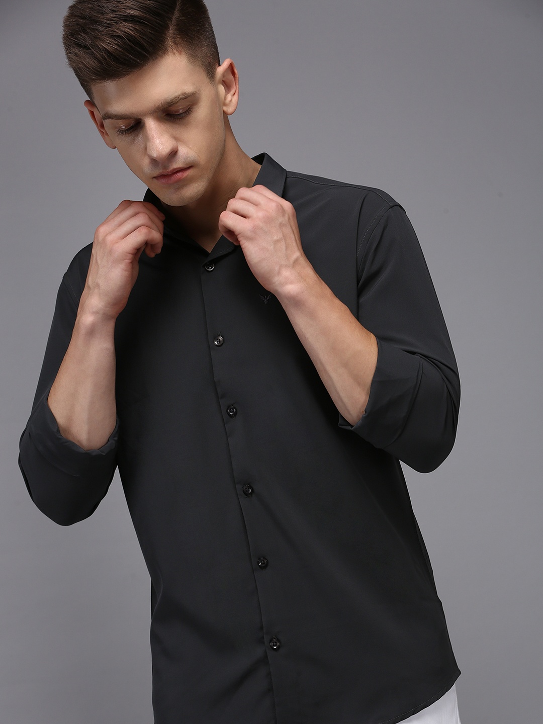 

SHOWOFF Spread Collar Classic Fit Casual Shirt, Grey