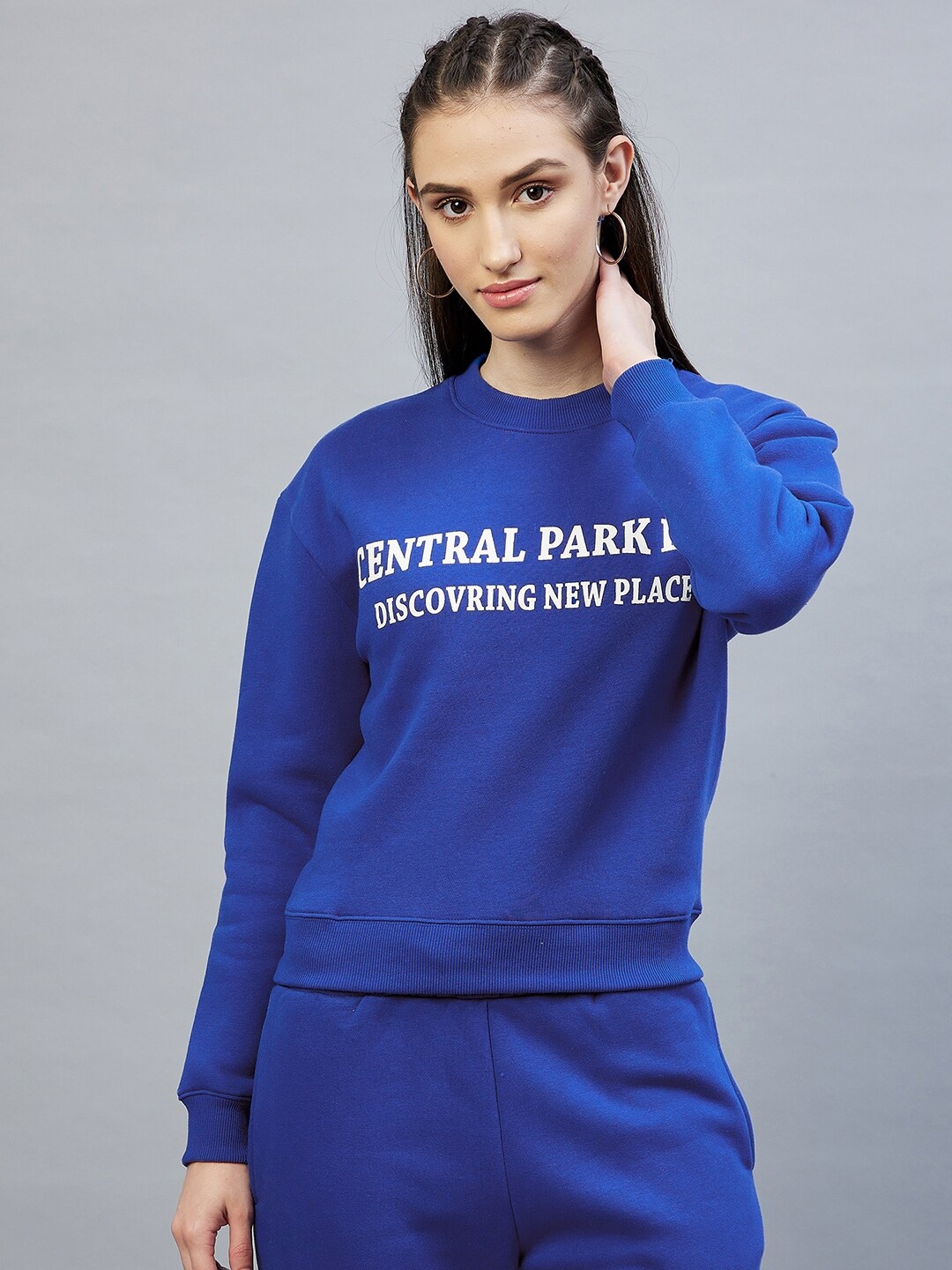 

DELAN Women Blue Printed Fleece Round Neck Sweatshirt