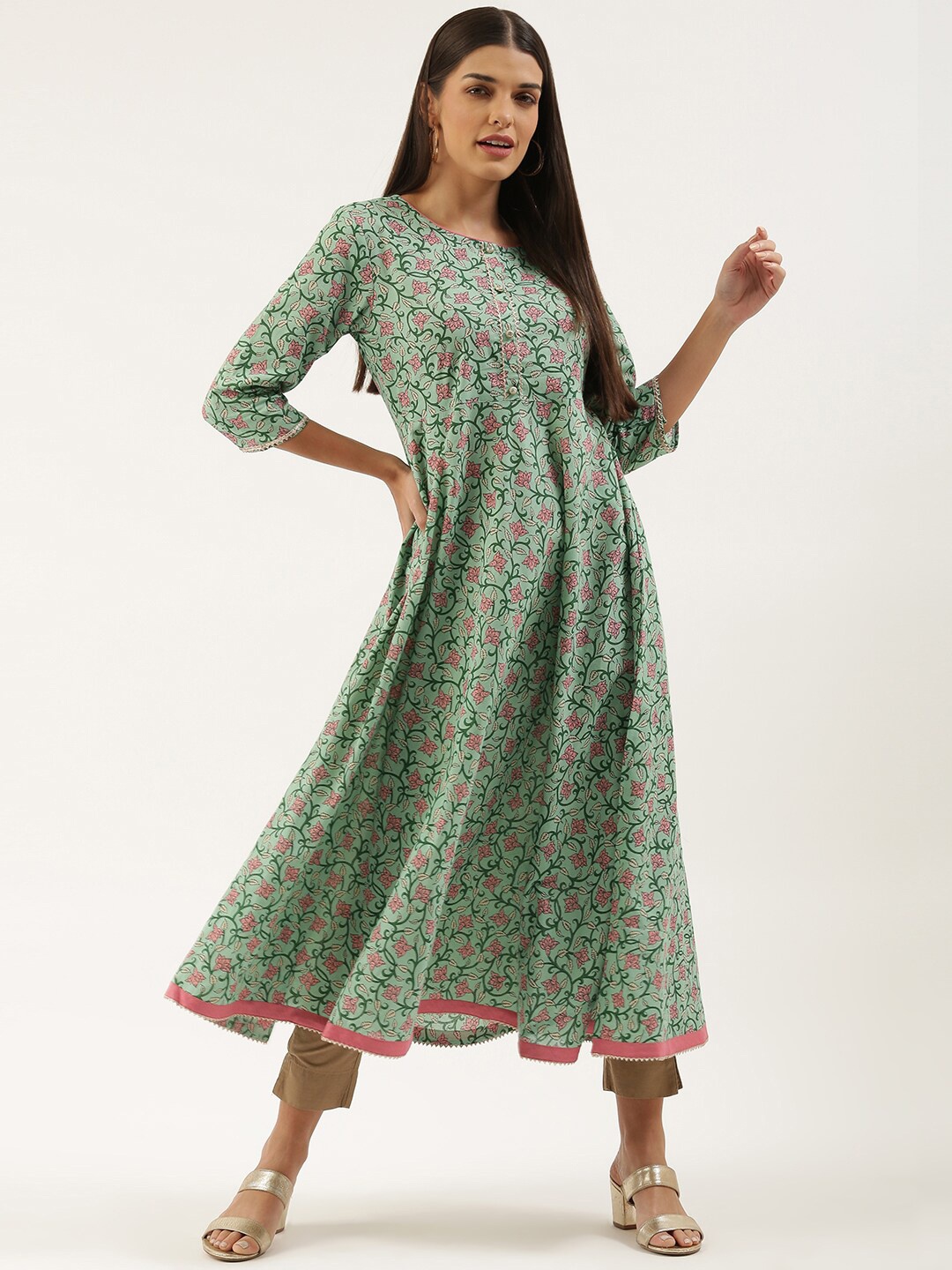 

FABRIC FITOOR Women Green Floral Printed Floral Cotton Anarkali Kurta