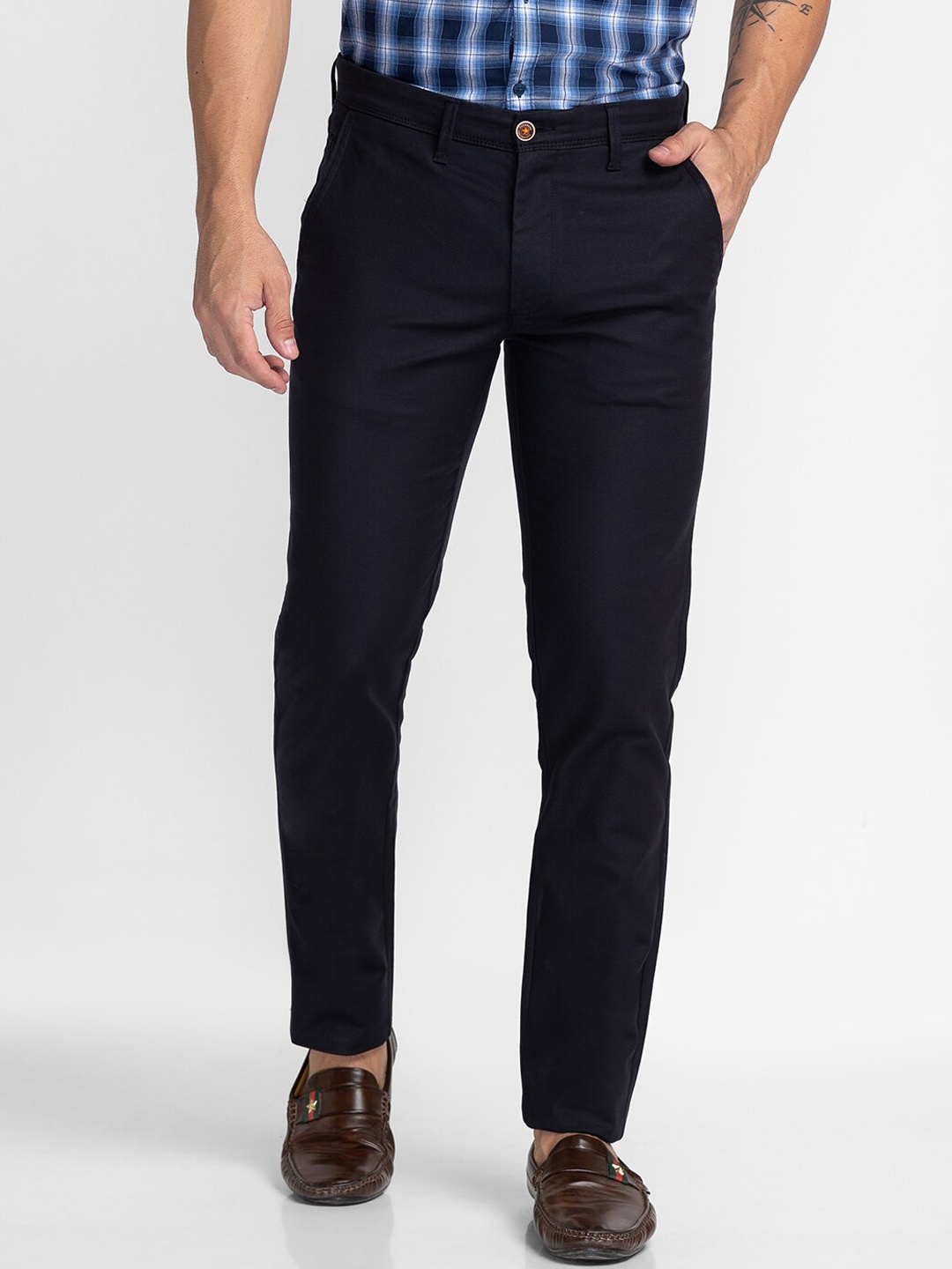 

Oxemberg Men Black Slim Fit Chinos