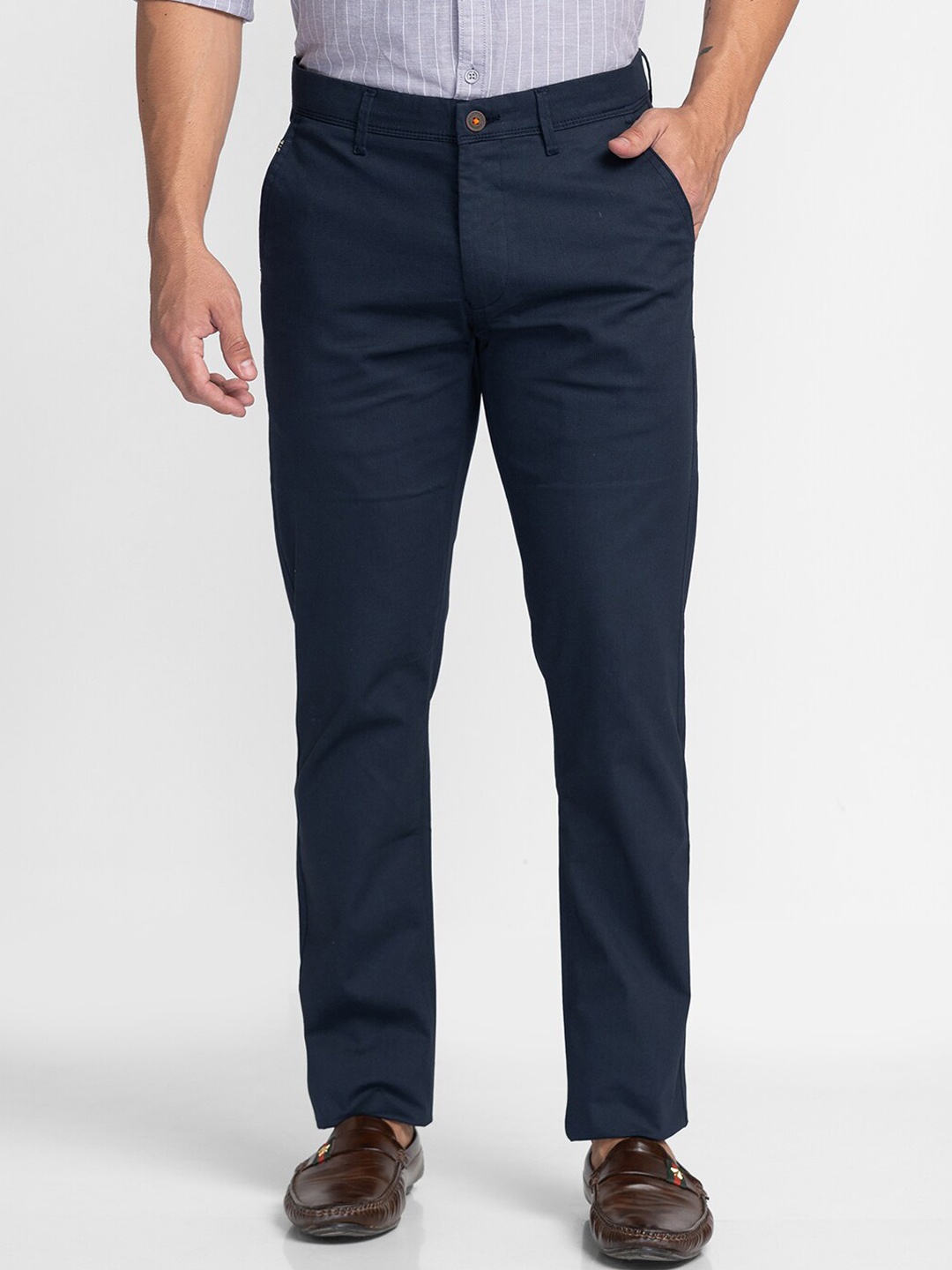 

Oxemberg Men Navy Blue Slim Fit Chinos