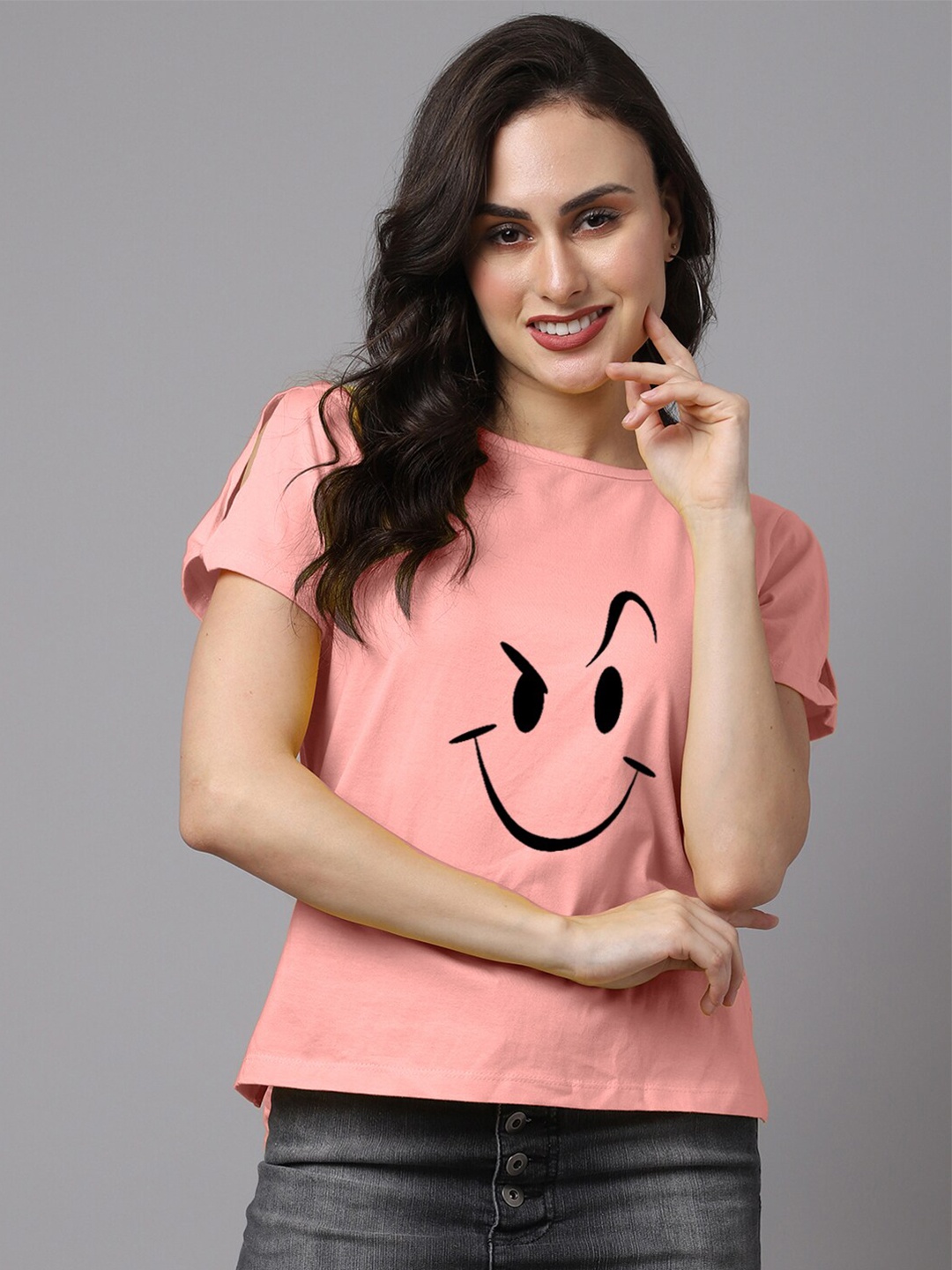 

Friskers Women Coral & Black Printed Pure Cotton Slim Fit T-shirt