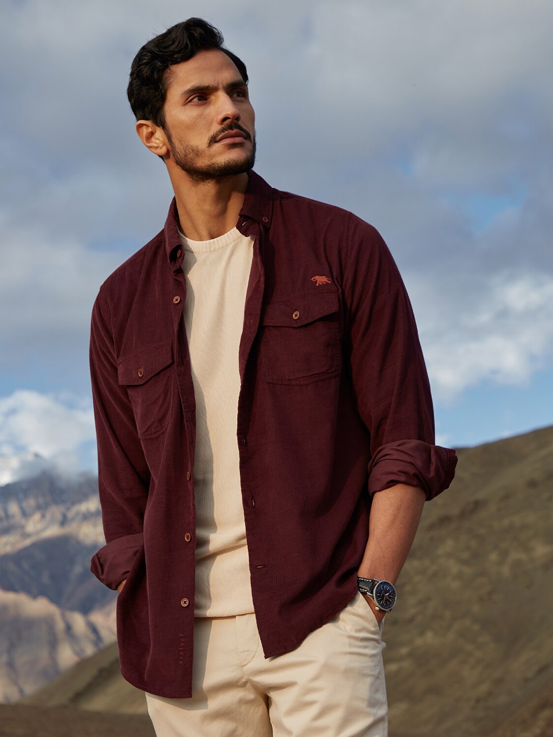 

Andamen Men Burgundy Cotton Casual Shirt