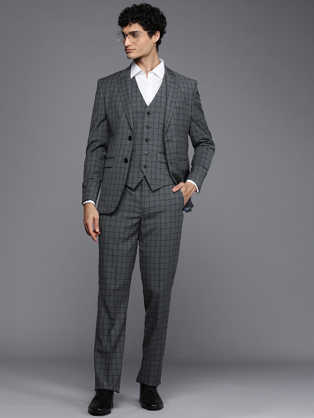 

Louis Philippe Men Single-Breasted Slim Fit Checked Formal 3-Piece Suit, Grey