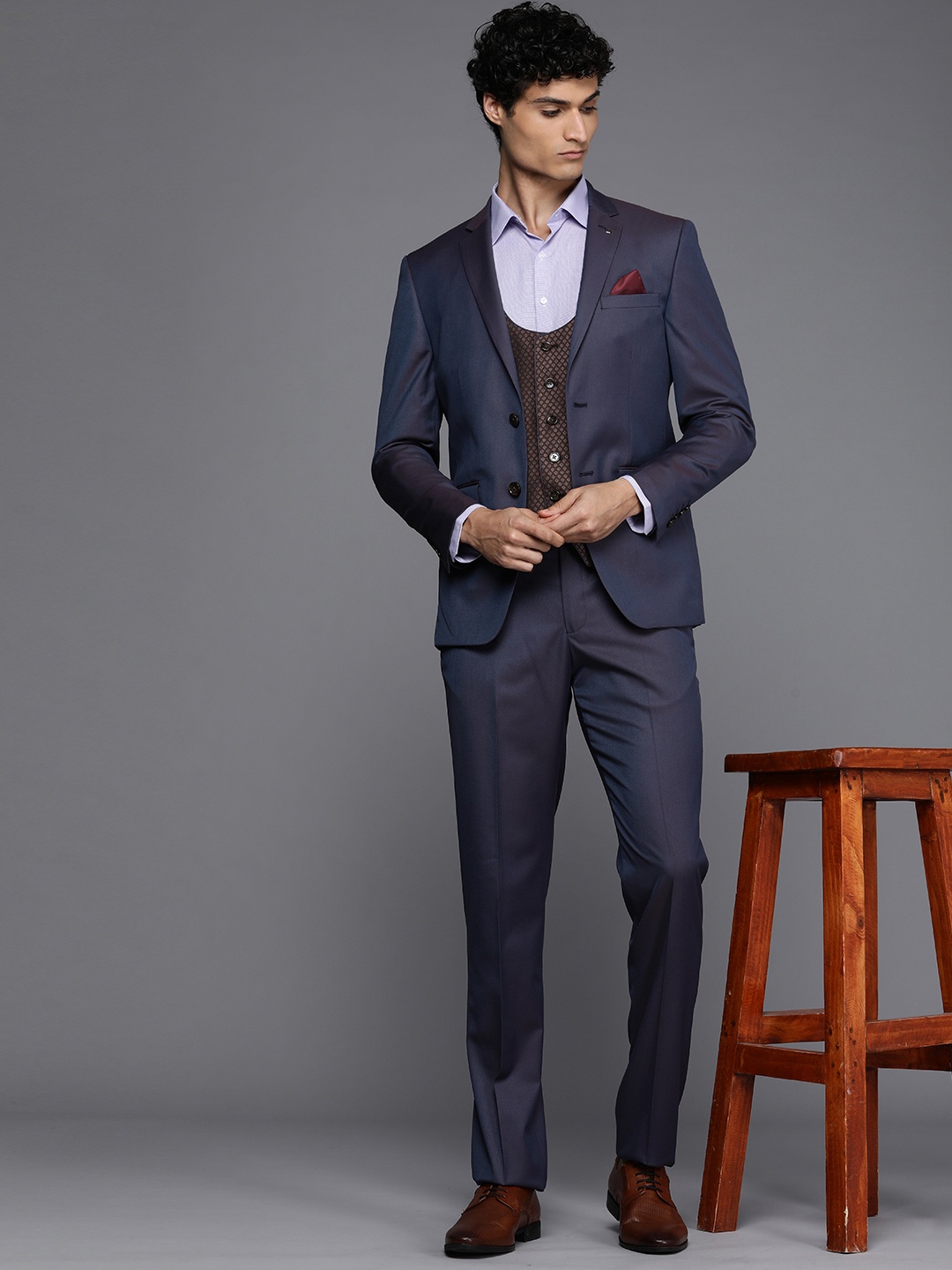

Louis Philippe Men Single-Breasted Slim Fit Formal 3-Piece Suit, Purple