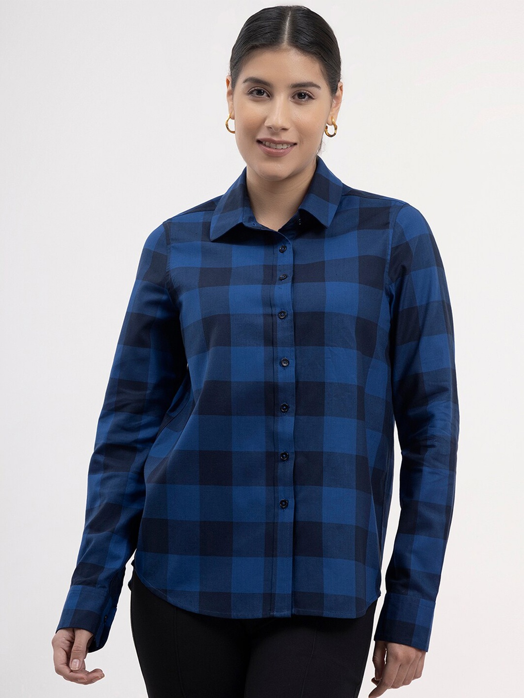 

FableStreet Women Blue Checked Cotton Casual Shirt