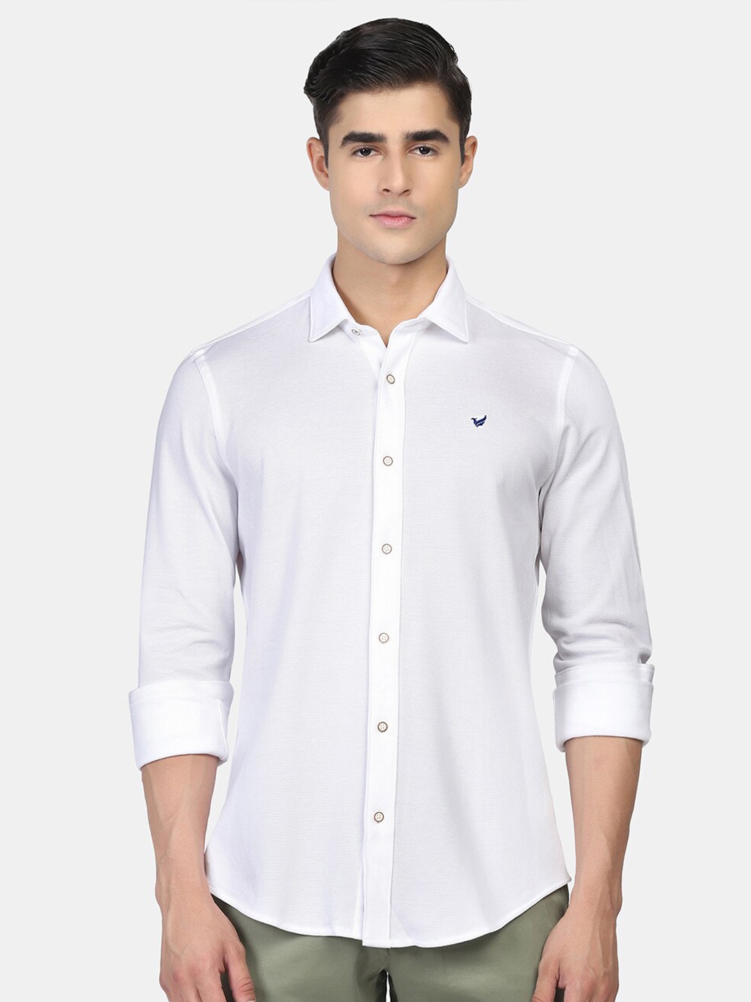 

Blackberrys Men White Solid Cotton Slim Fit Casual Shirt