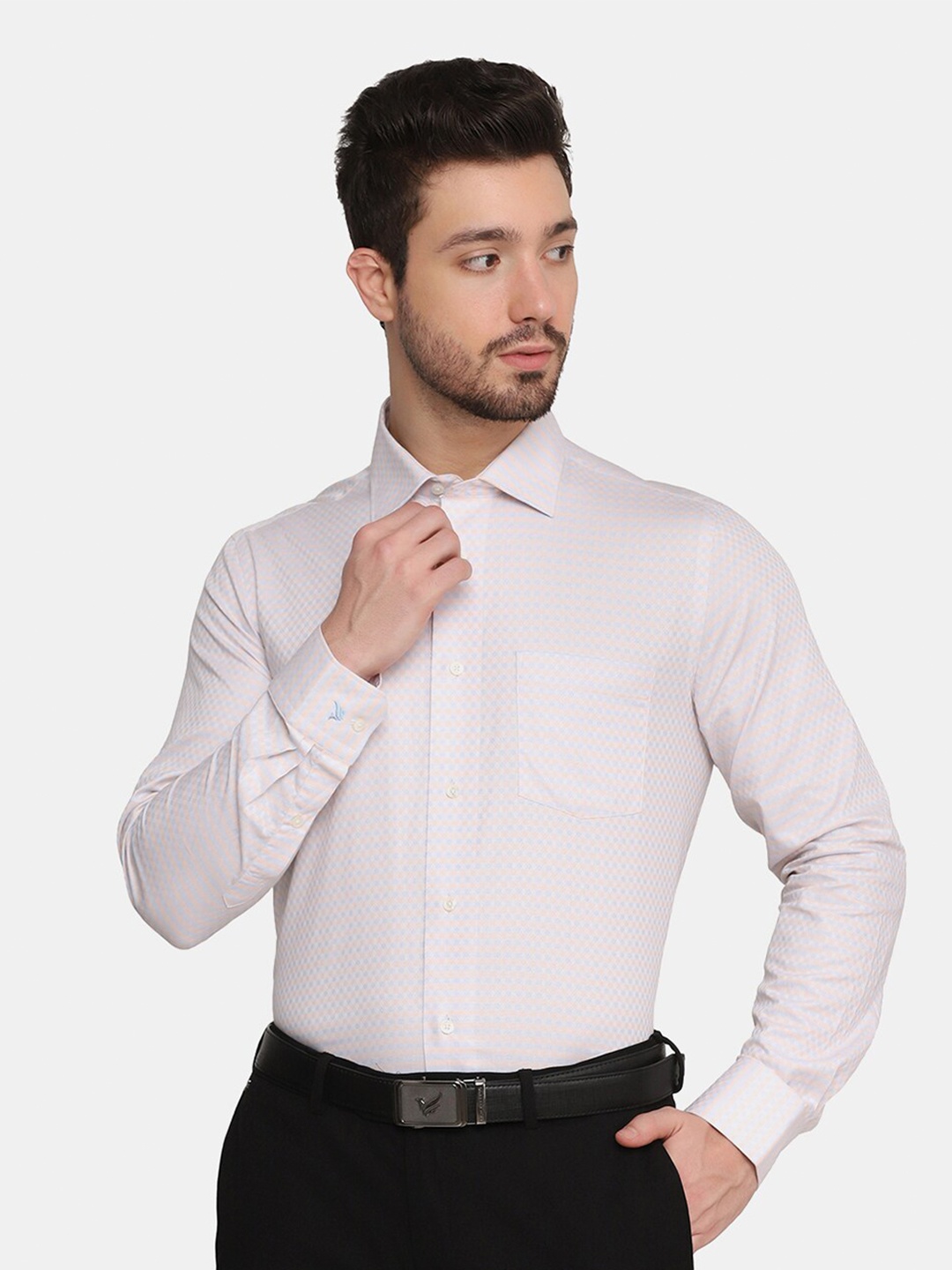 

Blackberrys Men Red Slim Fit Horizontal Striped Pure Cotton Formal Shirt