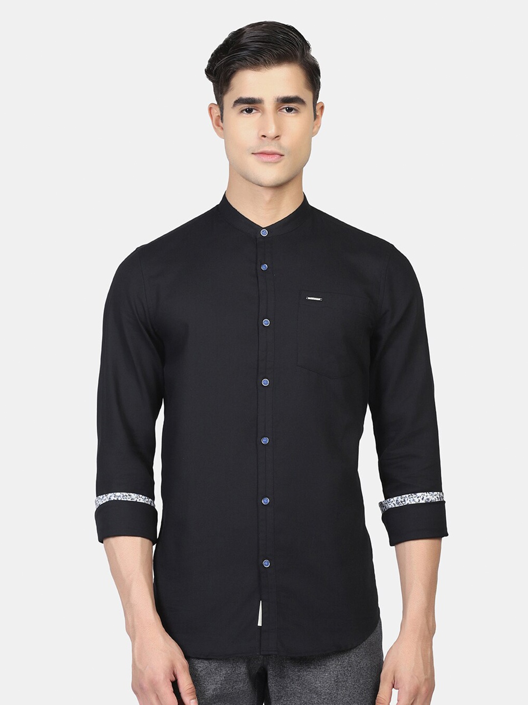 

Blackberrys Men Black Slim Fit Casual Shirt