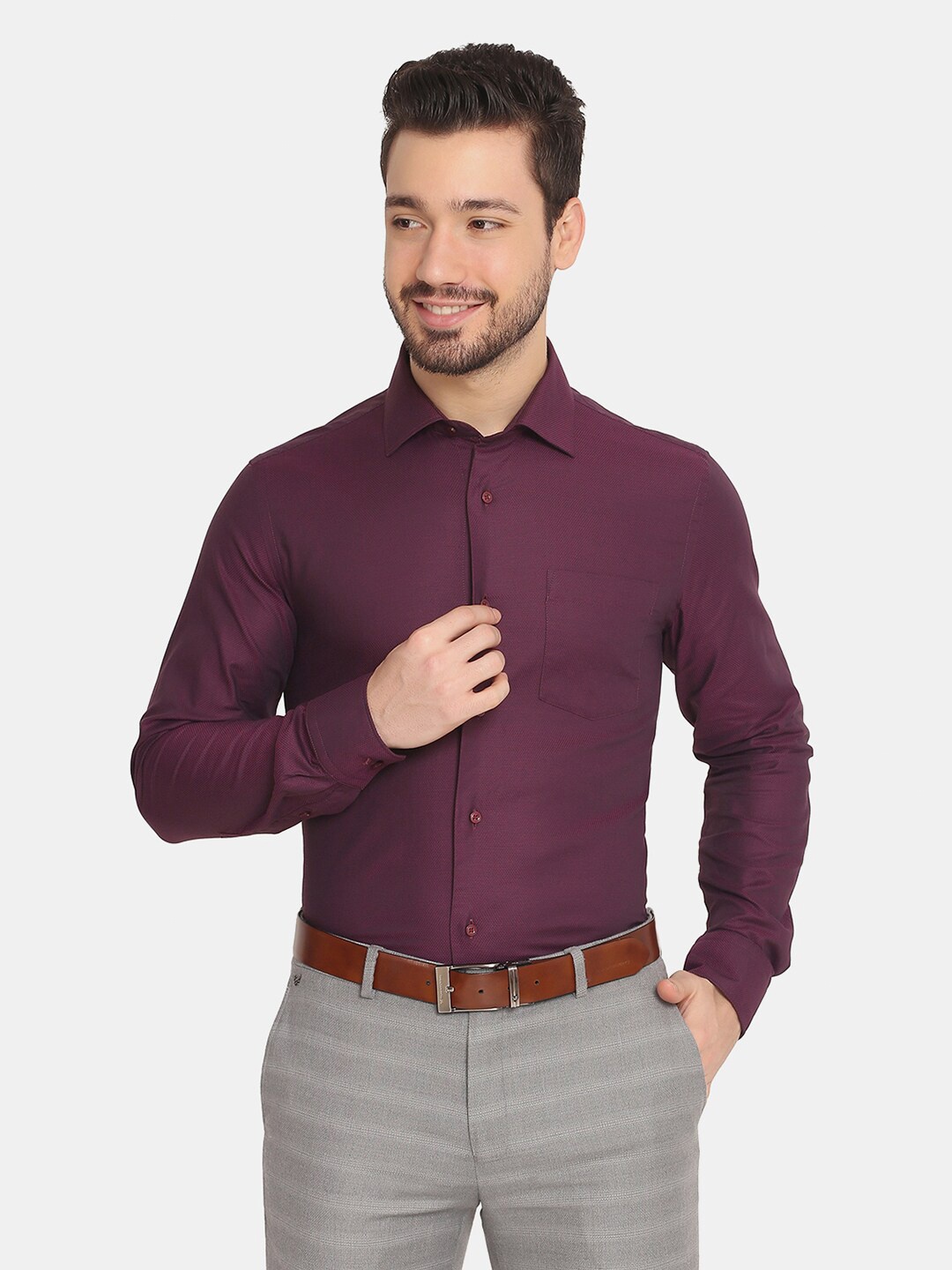 

Blackberrys Men Purple Slim Fit Opaque Formal Shirt