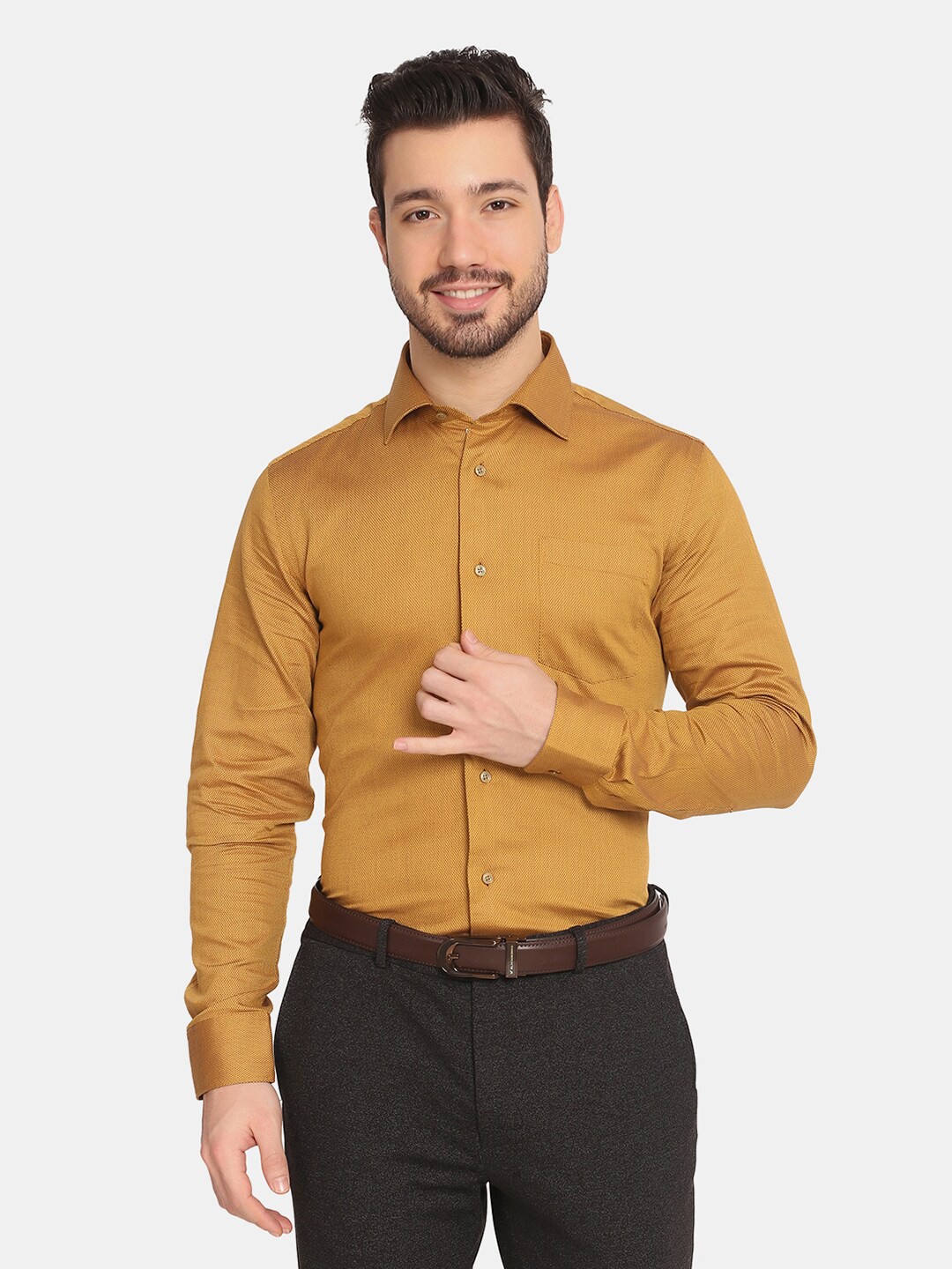 

Blackberrys Men Yellow Pure Cotton Slim Fit Formal Shirt, Mustard