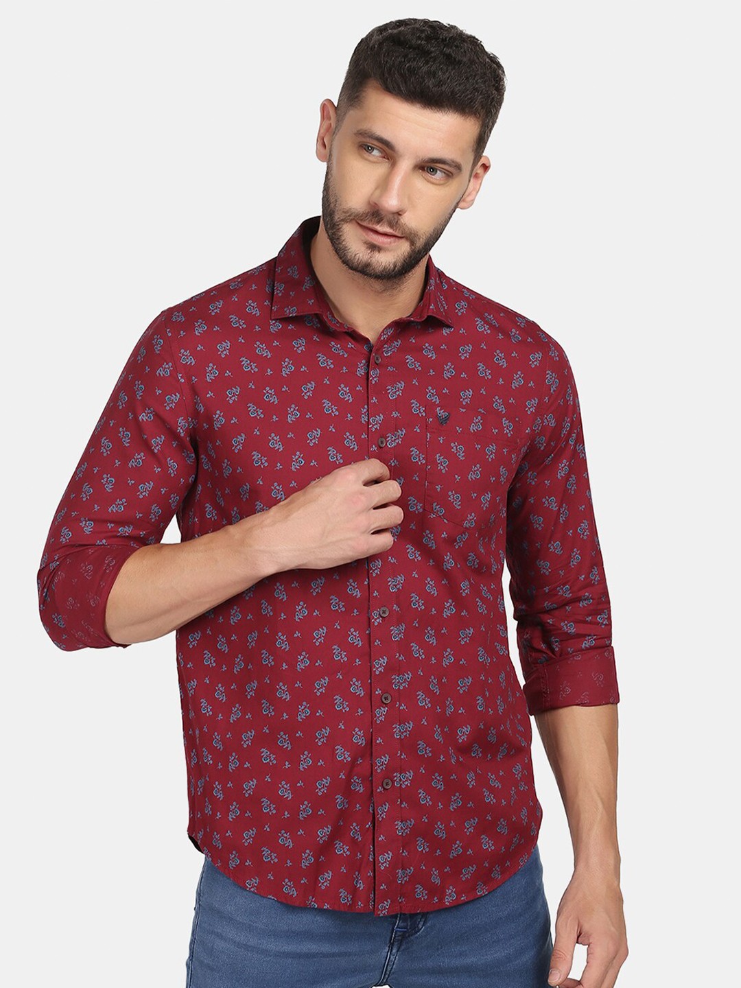 

Blackberrys Men Slim Fit Floral Opaque Printed Casual Shirt, Maroon